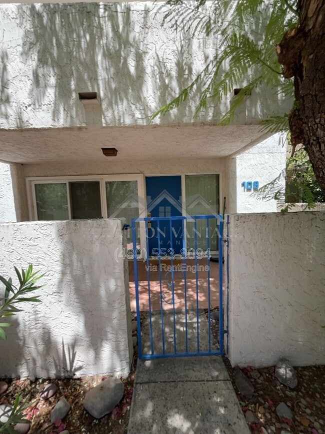 Building Photo - 1143 E Sandpiper Dr