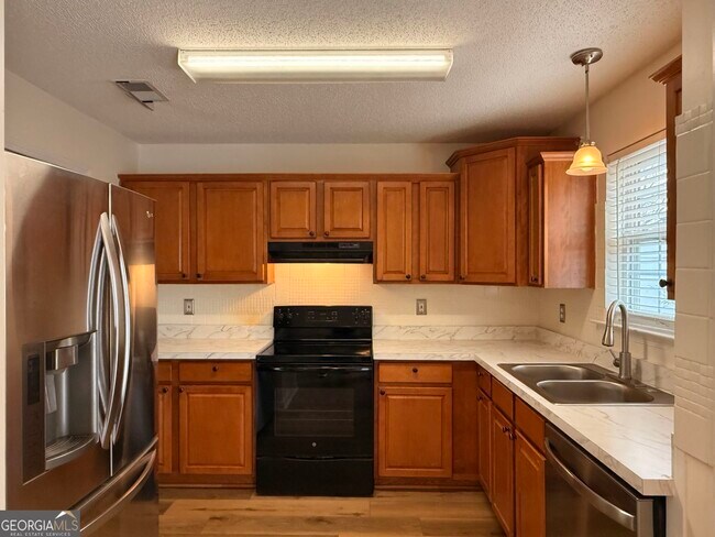 Foto del edificio - 342 Cottonwood Creek Cir