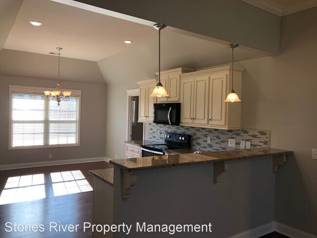 Foto del edificio - 3 br, 2 bath House - 4815 Conquer Dr.