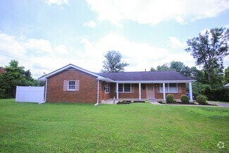 Building Photo - 834 Raven Rd