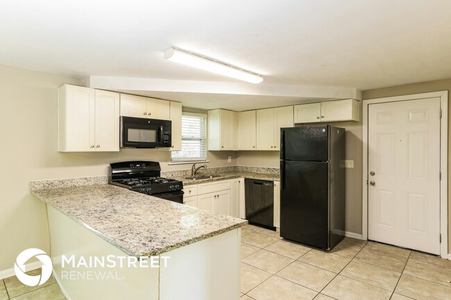 Building Photo - 6200 King Arthur Dr
