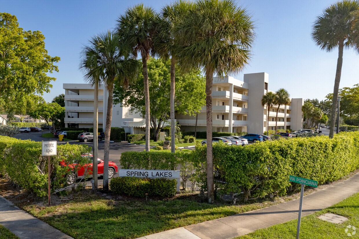 Building Photo - Poinciana Place Villas Condominiums