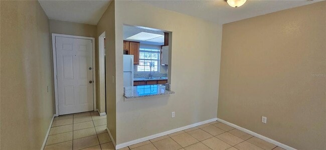 Building Photo - 9515 Fieldview Cir