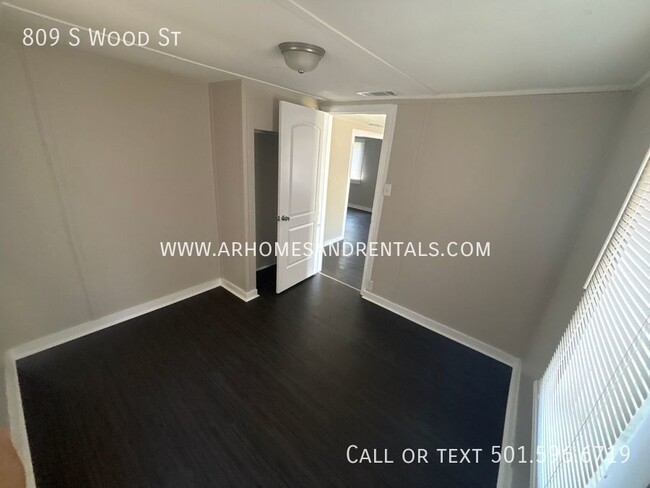 Foto del edificio - 809 S Wood St