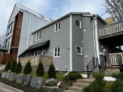 Primary Photo - ONE BEDROOM APARTMENT IN THE HEART OF DOWN...