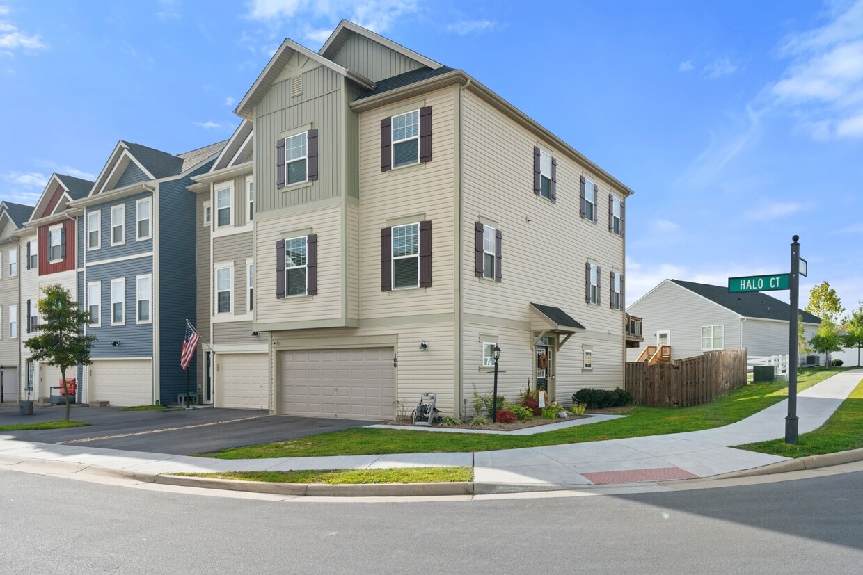 100 Halo Ct, Stephenson, VA 22656 Townhome Rentals in Stephenson VA