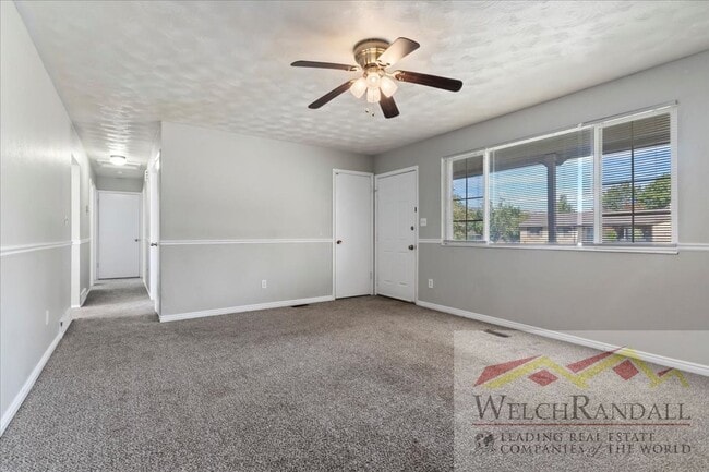 Building Photo - Beautiful Rental Home in Highland