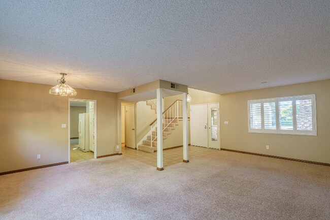 Foto del edificio - 6177 Syracuse Way