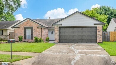 Building Photo - 2503 Lively Ln