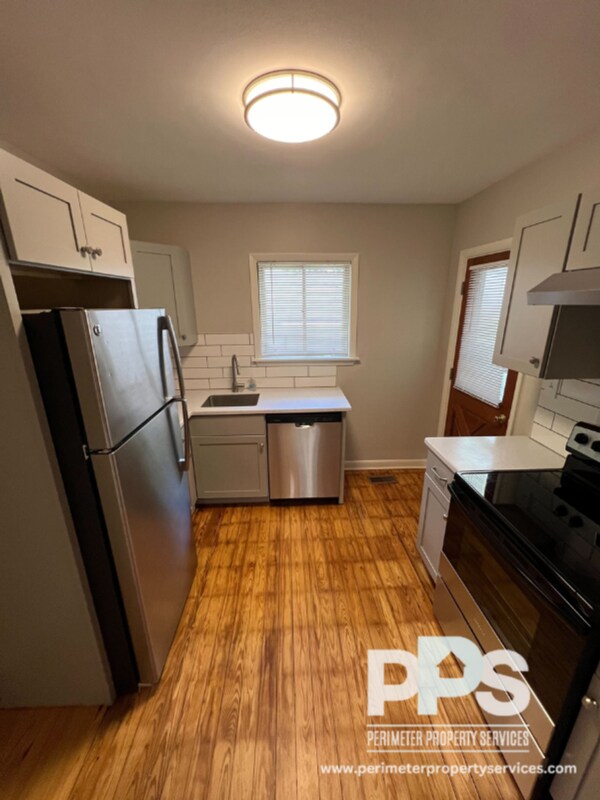 Building Photo - 1338 Eubanks Ave