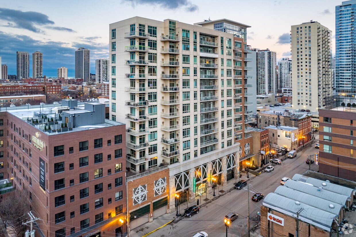 The Apartments in Chicago, IL