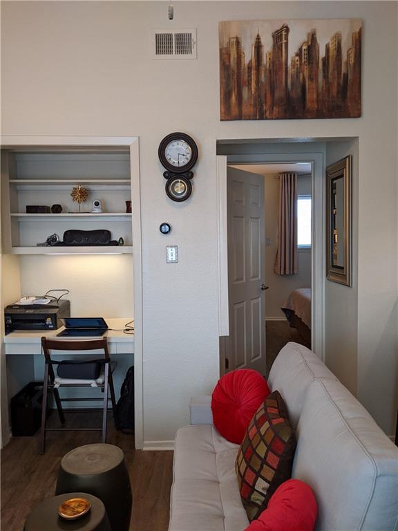 Building Photo - 3000 Guadalupe St