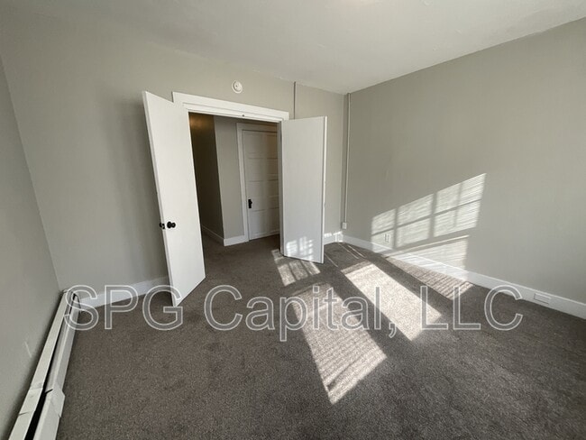 Building Photo - 51 Chambersburg St