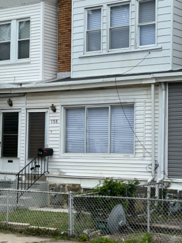 156 Wayne Ave, Collingdale, PA 19023 Townhome Rentals in Collingdale