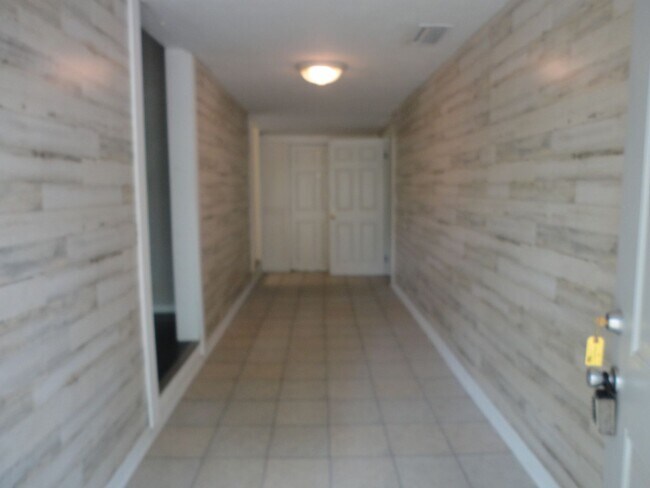 Foto del edificio - 1334 NE 1st Ave