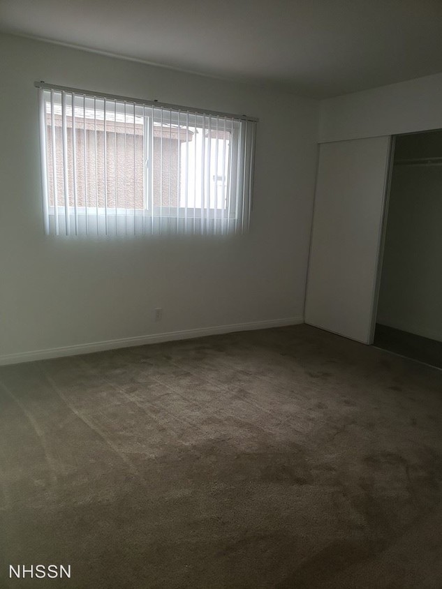Building Photo - 497 Calcaterra Cir