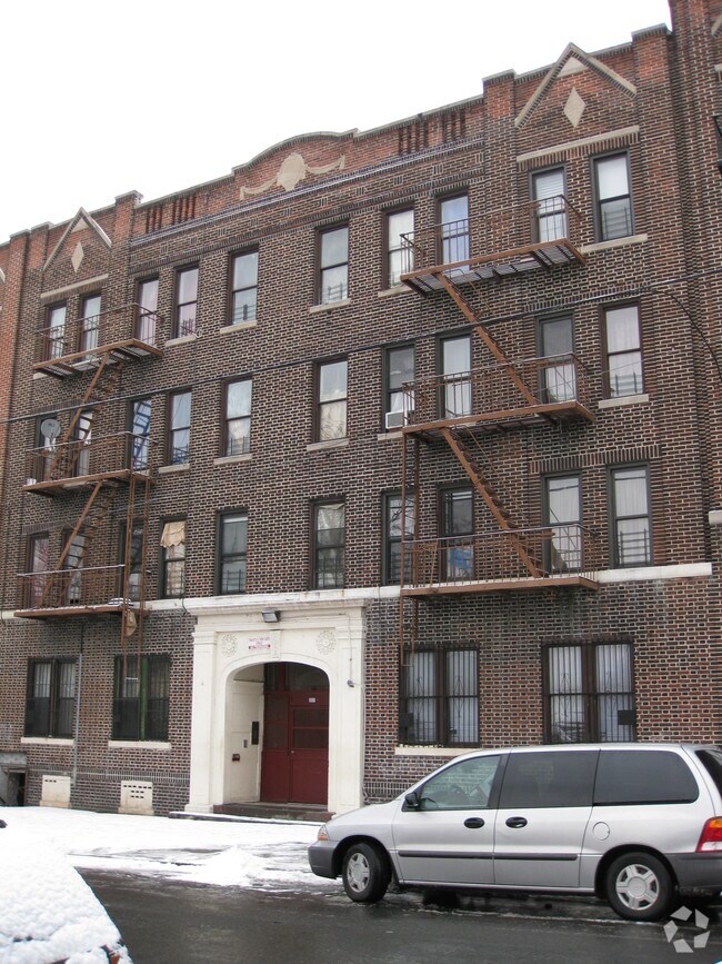 351 Howard Ave, Brooklyn, NY 11233 Apartments Brooklyn, NY