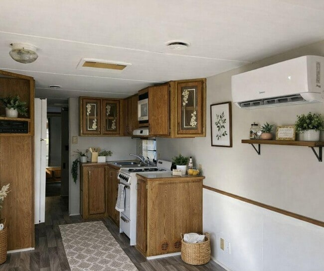 Building Photo - 17031 US-301