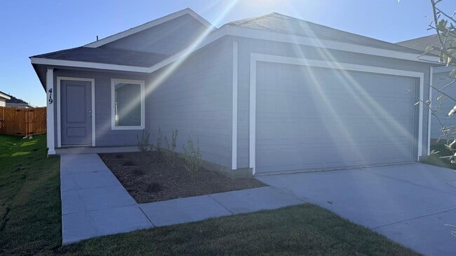 Foto del edificio - 419 Shearwater Ave