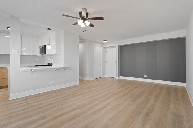 Foto del edificio - 5858 N Sheridan Rd