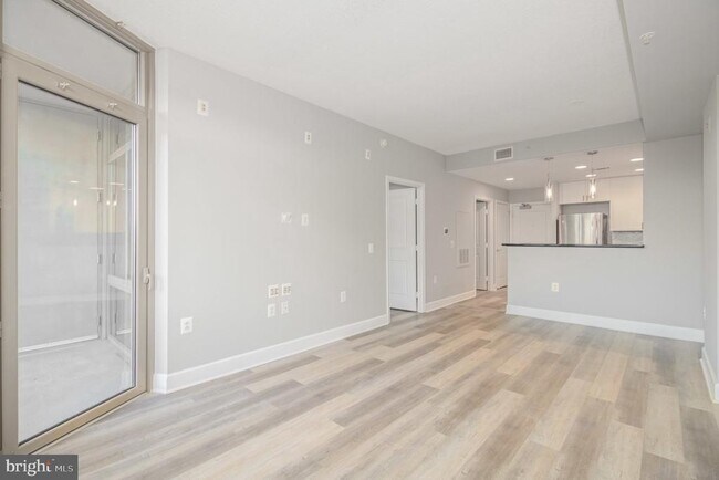 Foto del edificio - 3600 S Glebe Rd