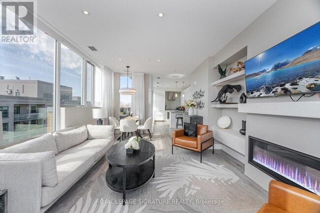 Photo du bâtiment - 200 Woodbine Ave