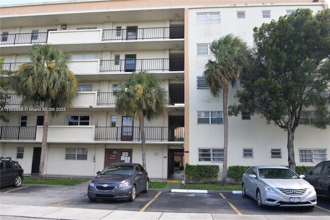 Foto del edificio - 220 SW 9th Ave