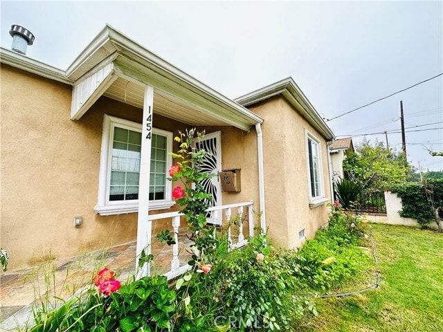 Primary Photo - 1454 W 218th St