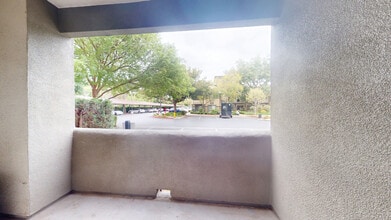 Interior Photo - River Terrace