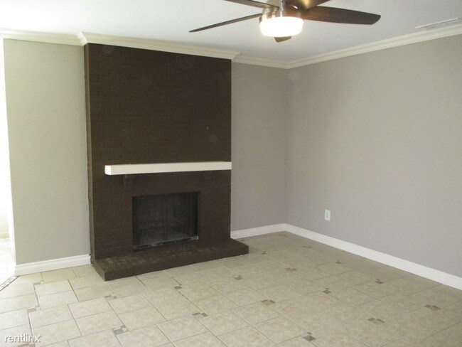 Building Photo - 4 br, 2 bath House - 4842 Butler Dr