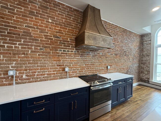 Foto del edificio - 404 Shawnee St