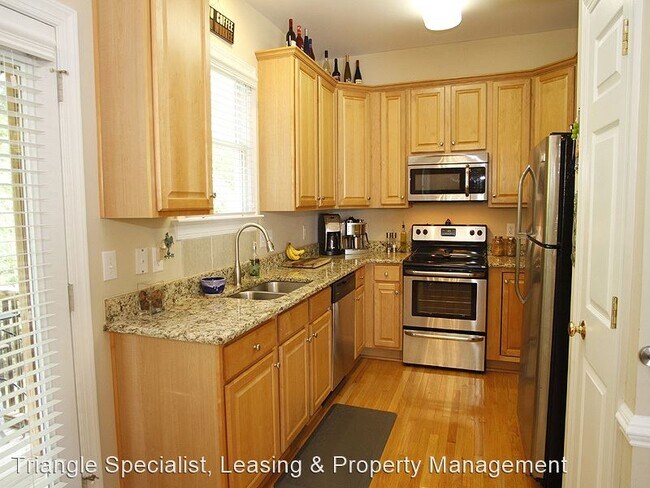 Foto del edificio - 3 br, 2.5 bath House - 9416 Waterwood Ct