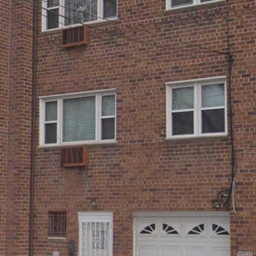 Primary Photo - 41-15 Ditmars Blvd