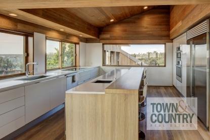 Foto del edificio - 2170 Meadow Ln