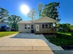 Foto principal - 803 S Weldon St