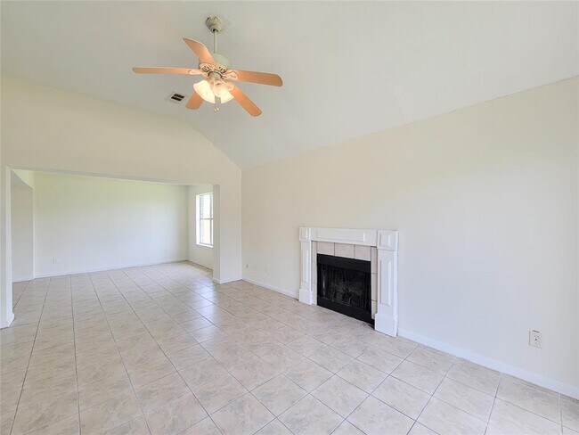 Building Photo - 3307 Pine Dust Ln