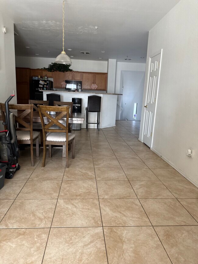 Foto del edificio - 6770 N 47th Ave
