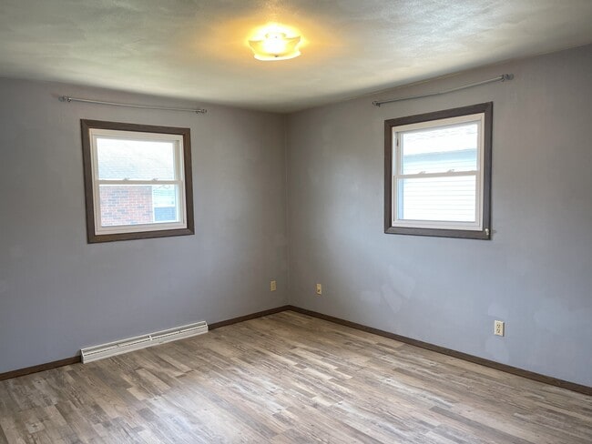 Building Photo - 2407 N Locust St