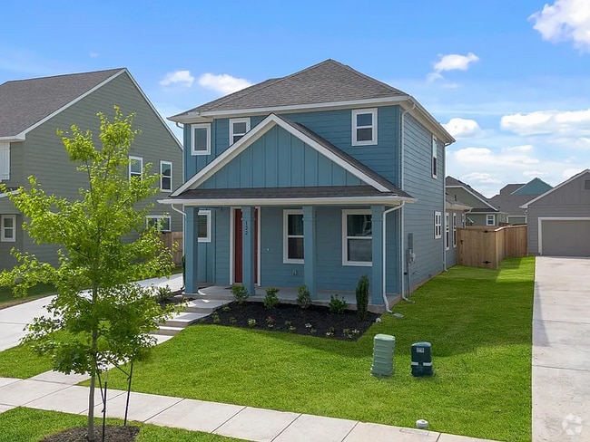 Building Photo - 122 Elm Br Trl