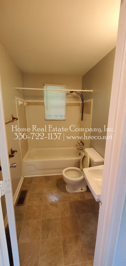 Foto del edificio - 1226 Bethlehem Ln