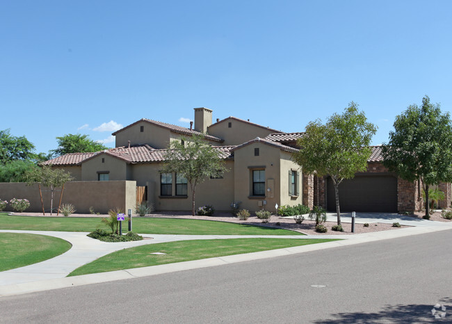 Foto del edificio - Crescent Falls at Fulton Ranch