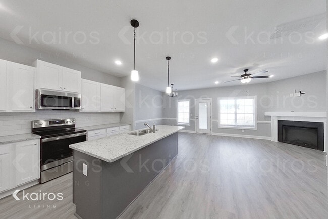 Building Photo - 3713 Oak Leaf Wy