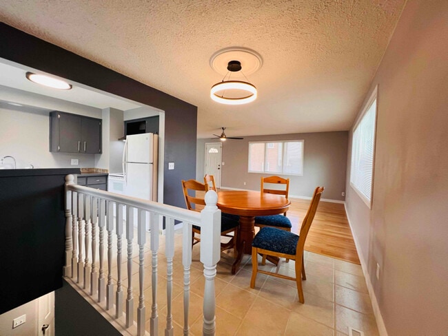 Building Photo - 6127 N Regal St