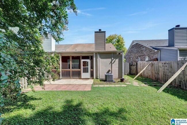 Building Photo - 130 Chase Creek Cir