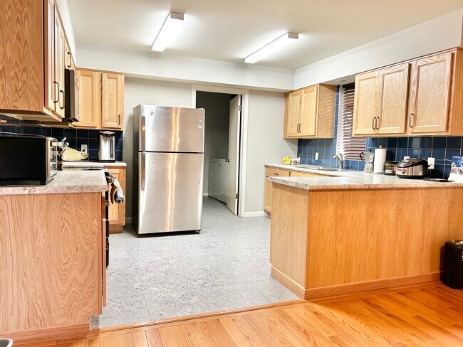 Building Photo - 2607 Worcester Dr