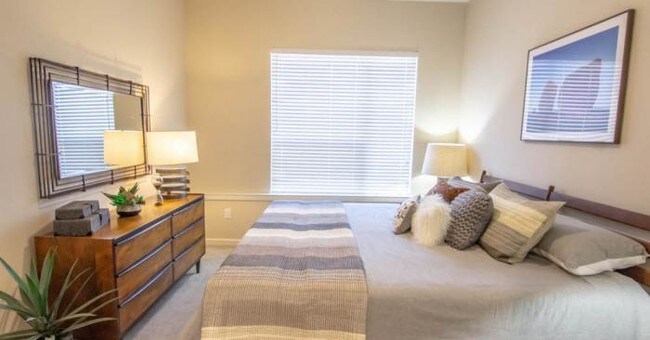 Building Photo - 3 bedroom in Austin TX 78746
