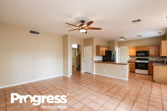 Building Photo - 9168 N Palm Brook Dr