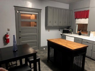 Foto del edificio - 419 N Gilbert St