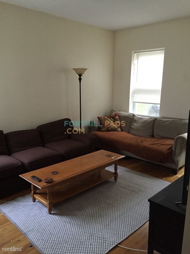 Building Photo - 17 Lambert St