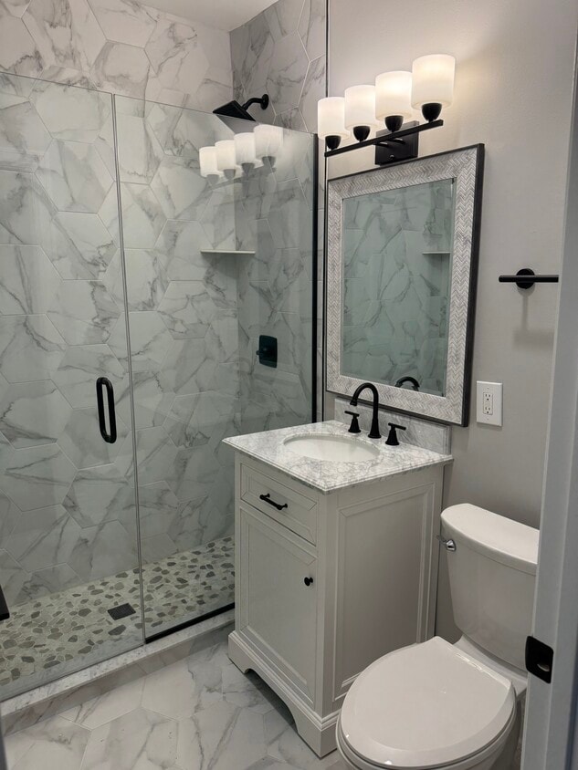 bathroom - 3107 N Central Park Ave